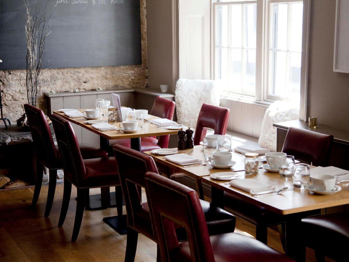 The Archangel,restaurant & Bar With Frome