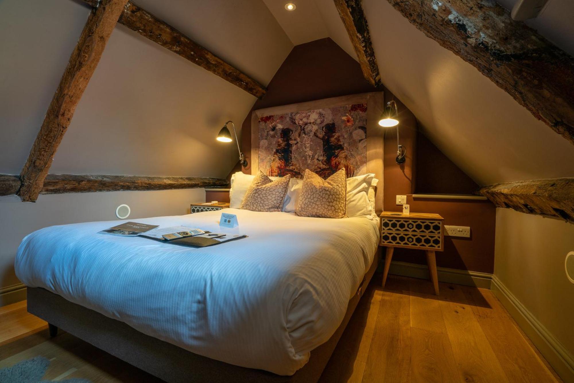 The Archangel,restaurant & Bar With Inn Frome