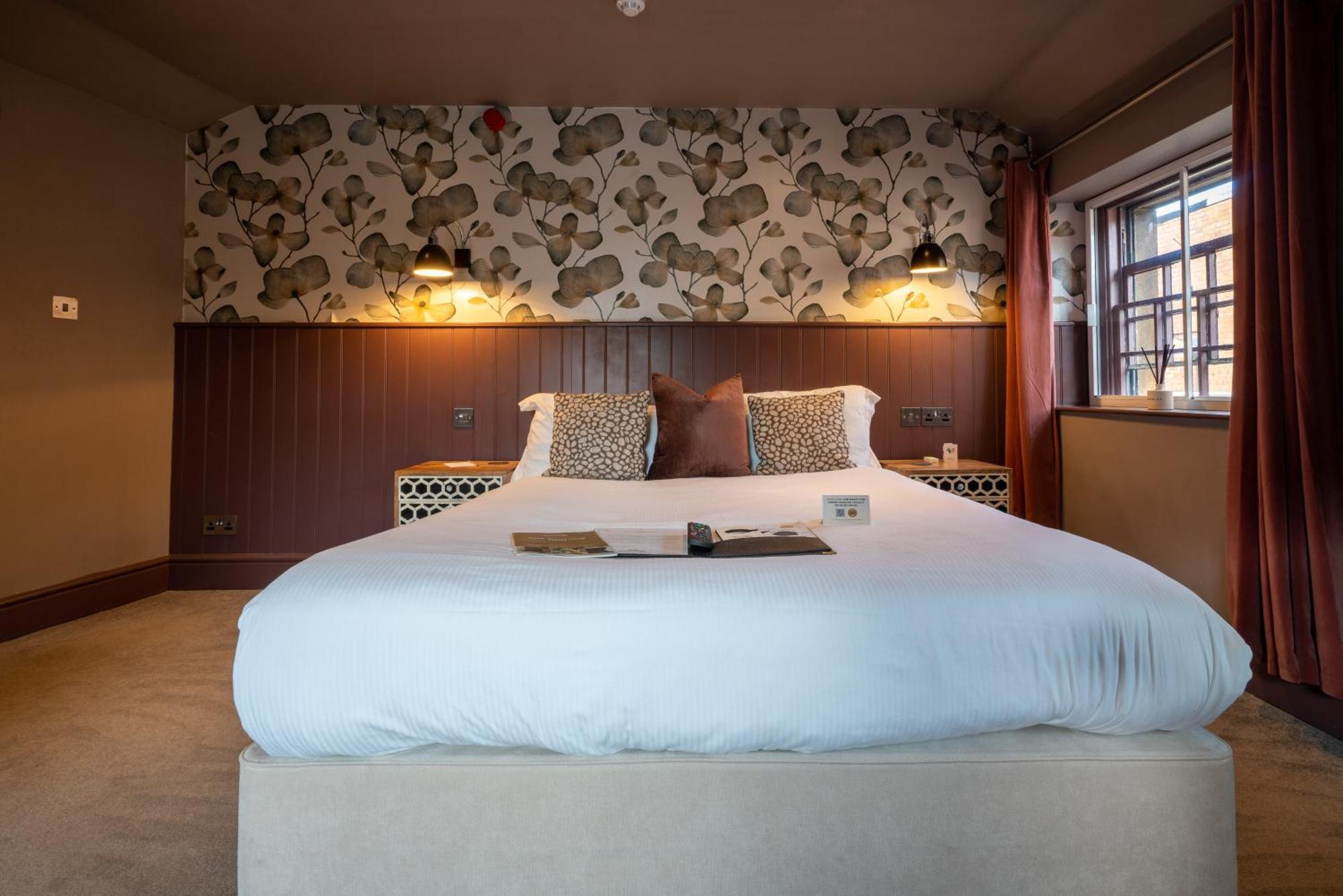The Archangel,restaurant & Bar With Inn 4*