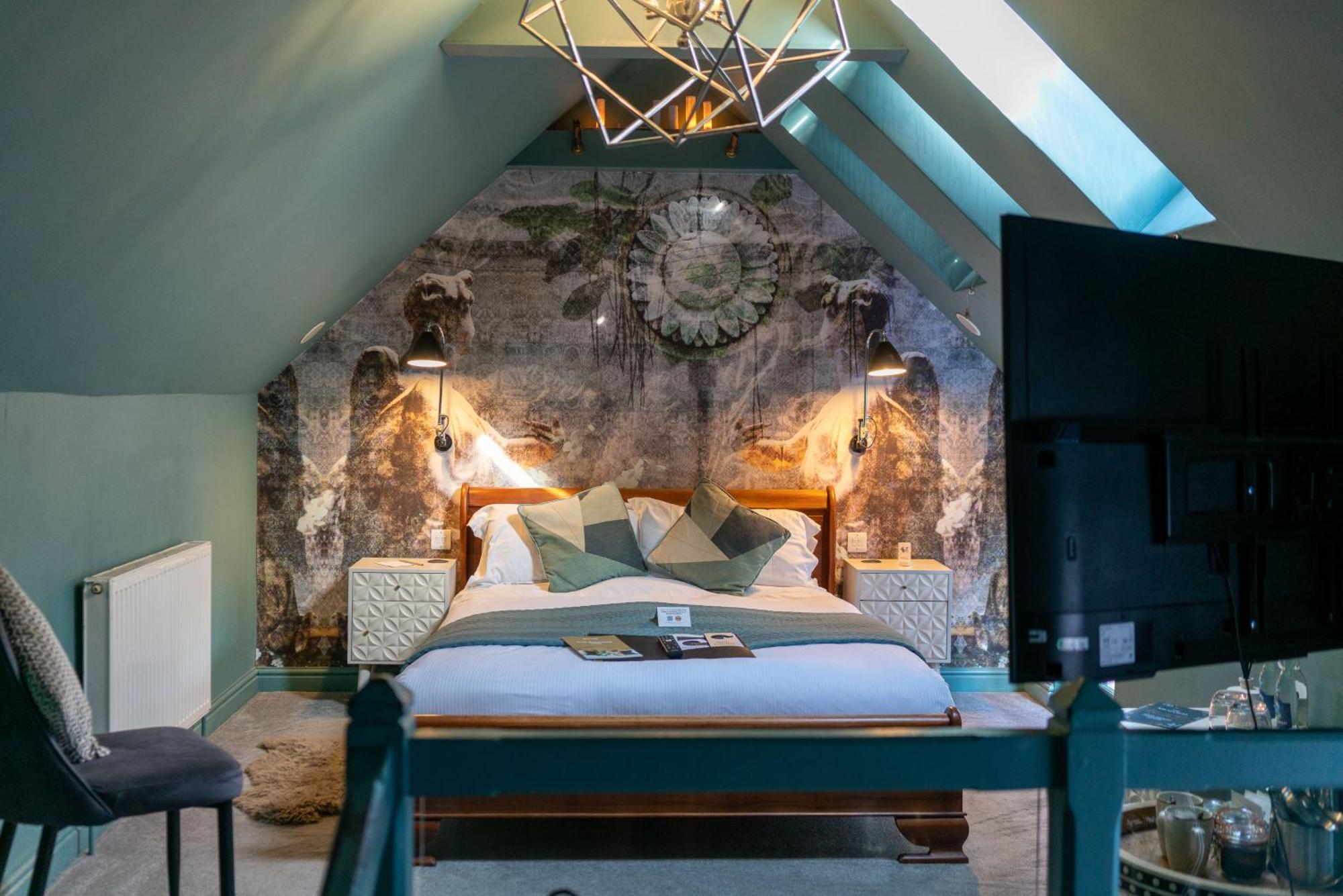 The Archangel,restaurant & Bar With